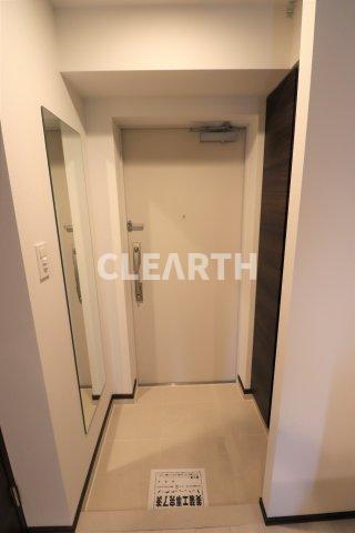 玄関　別タイプ参考写真