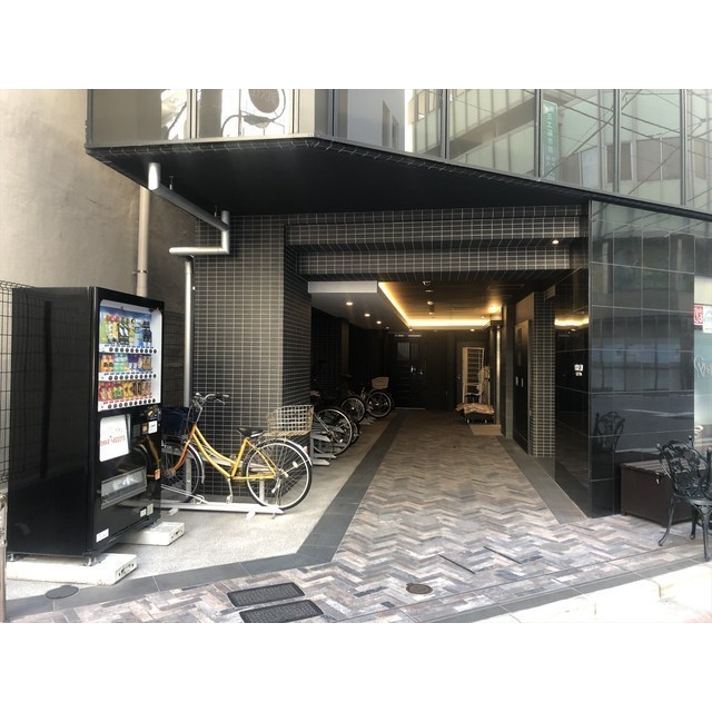 エントランス　アプローチ