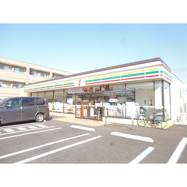 コンビニ　ローソン西瑞江三丁目店（コンビニ）まで61m