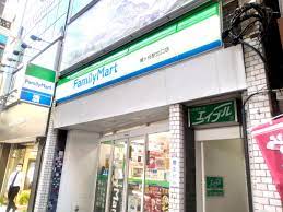 コンビニ　ファミリーマート 幡ヶ谷駅北口店（コンビニ）まで130m