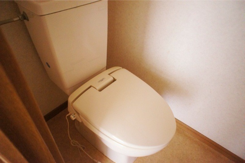 トイレ　図面と現状に相違がある場合には現状を優先