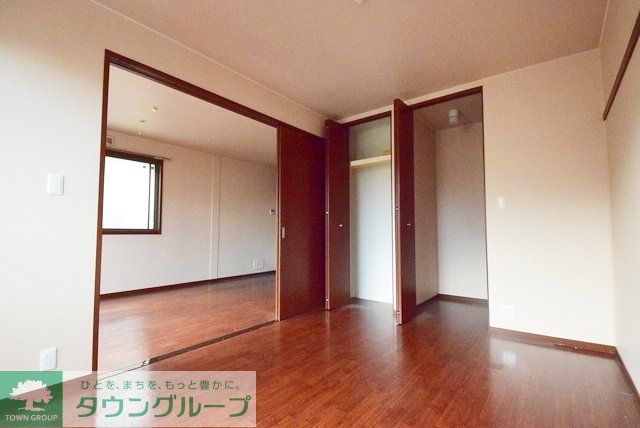 居室・リビング　お問合せはタウンハウジングまで！※現地待合わせ相談可能