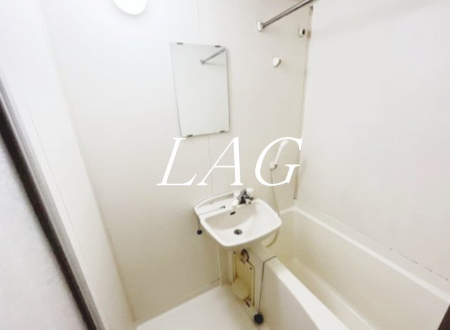 バス・シャワールーム　お風呂です。