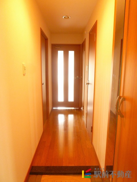 玄関　同タイプ別部屋