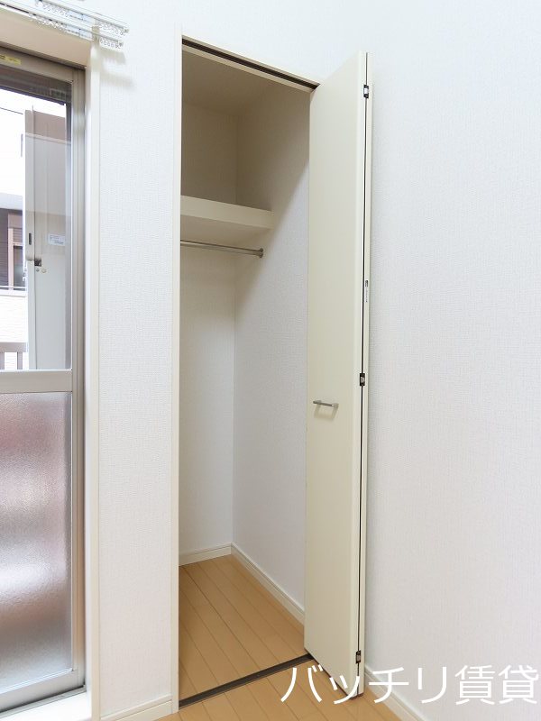 収納　同型タイプの為、現状を優先致します。