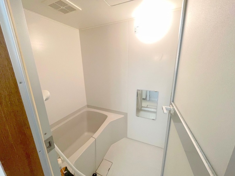 バス・シャワールーム　ゆったりバスルーム♪