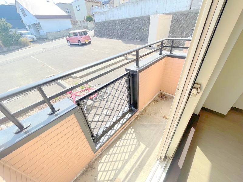 バルコニー　バルコニースペースです！