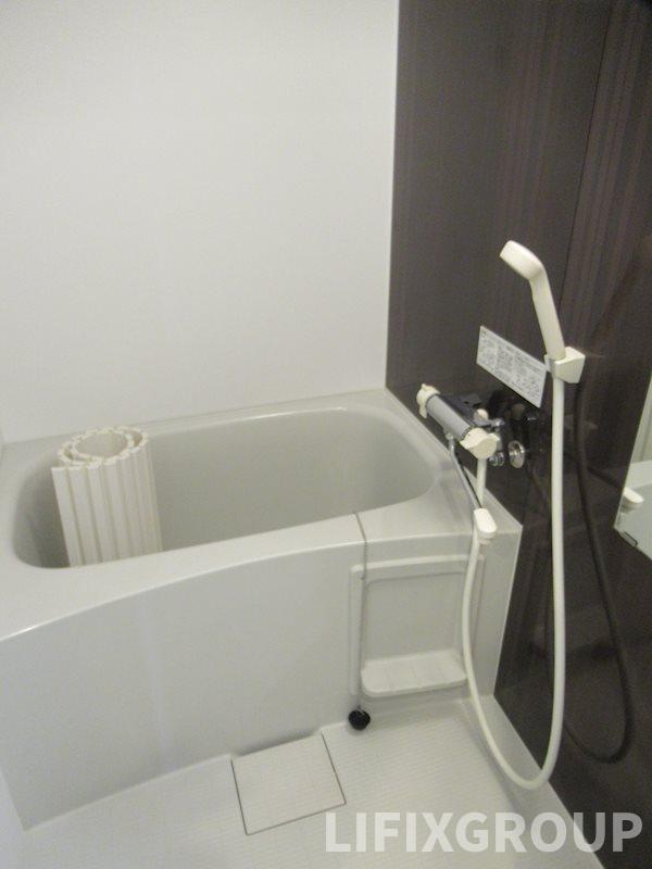 バス・シャワールーム　風呂