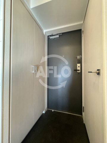 玄関　エスリード福島WEST　玄関