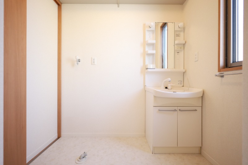 洗面設備　図面と現状に相違がある場合には現状を優先