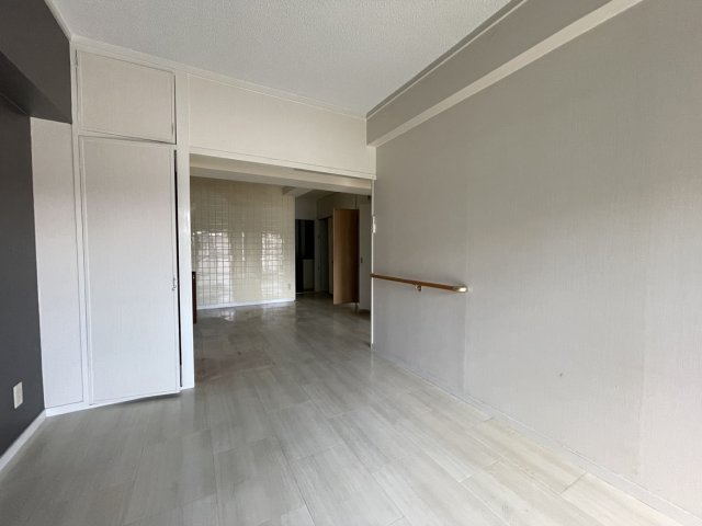 居室・リビング　同物件別号室の写真です。