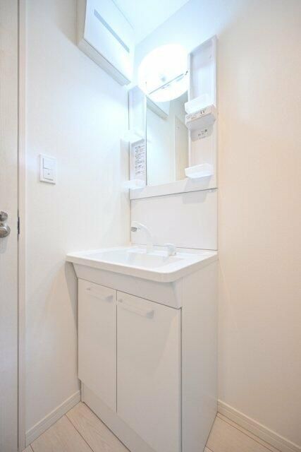 洗面設備　パルゼ東長崎　豊島区南長崎６