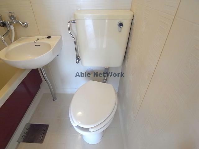 トイレ　トイレ