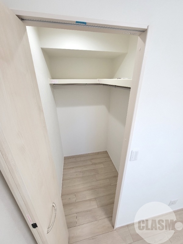 収納　ウォークインクローゼット