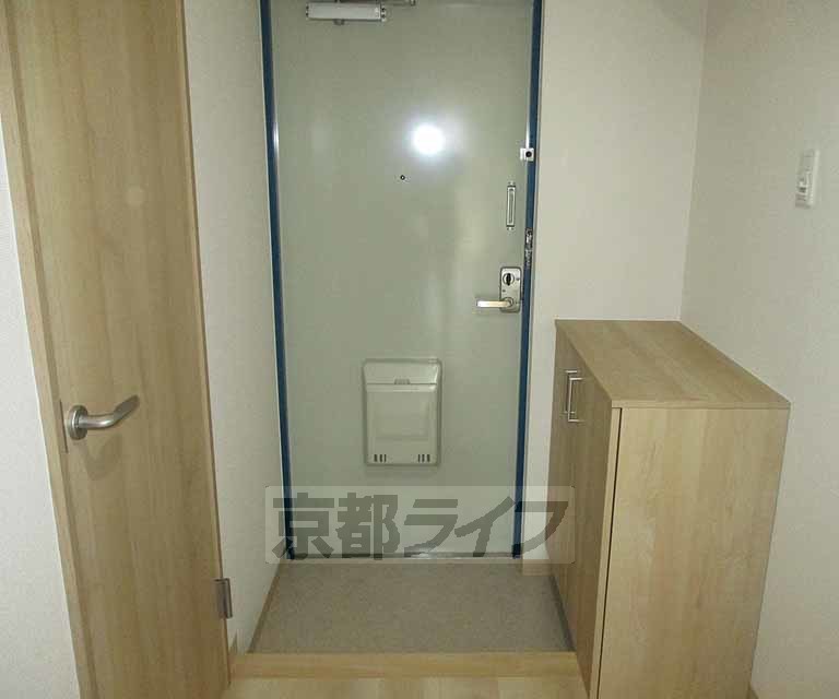 玄関　玄関です。