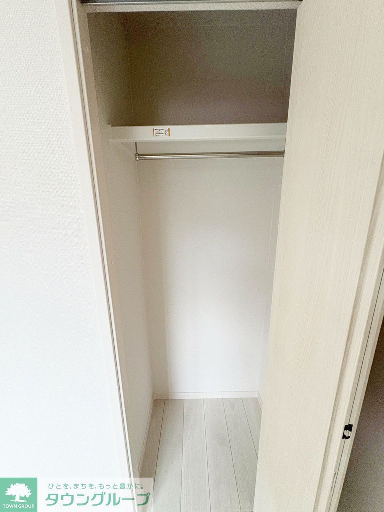 玄関　キッチン