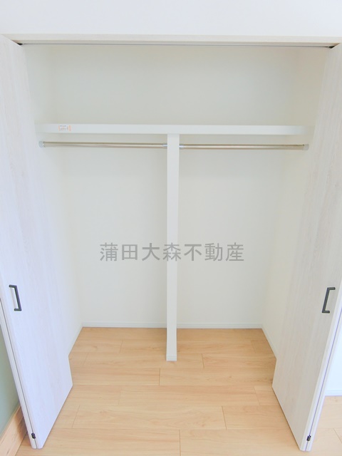 収納　洋室5.8帖　収納　クローゼット