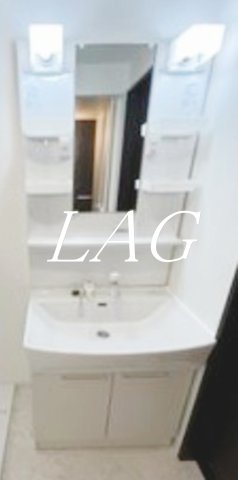 洗面設備　洗面台です。