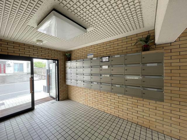 エントランス　エントランス部分