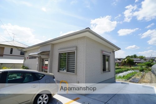 銀行　三菱ＵＦＪ銀行大和王寺支店（銀行）まで1245m