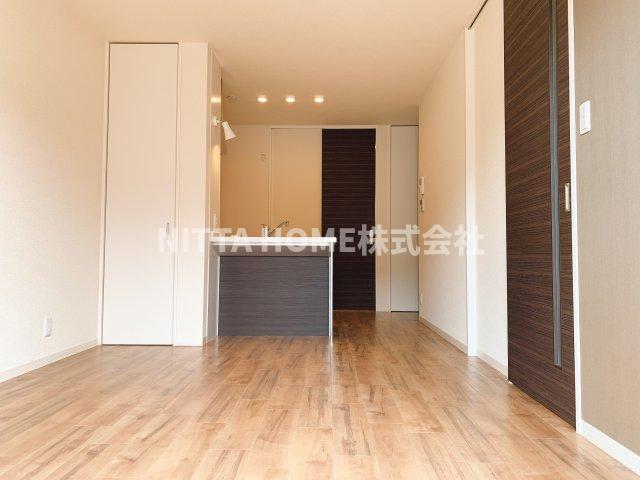 居室・リビング　リビングは広々１１.２帖♪