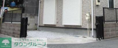 駐車場　エントランス