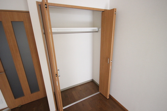 収納　※別部屋の写真です