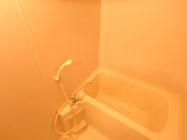 バス・シャワールーム　バスルーム