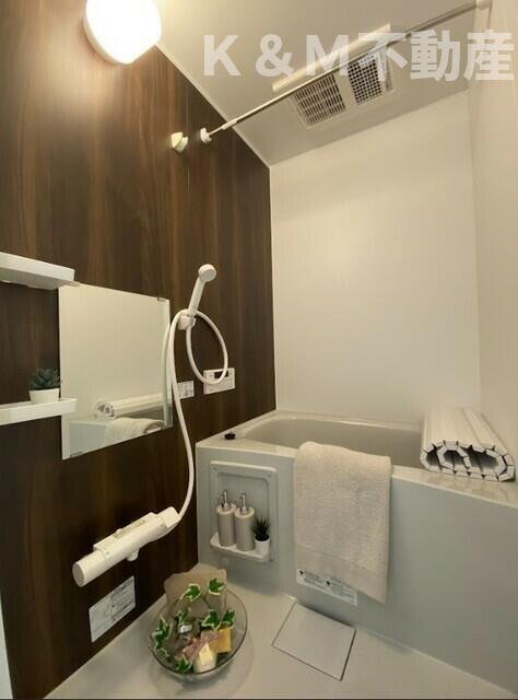 バス・シャワールーム　お風呂です