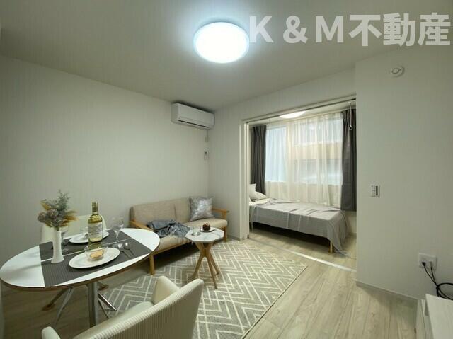 居室・リビング　ゆったり過ごせる居間です