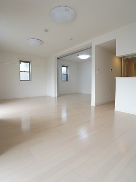 その他部屋・スペース　明るい居室スペース