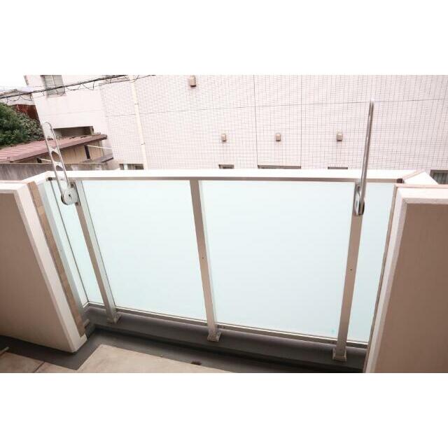 バルコニー　※同仕様写真含む