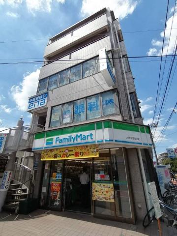 コンビニ　ファミリーマート（コンビニ）まで425m