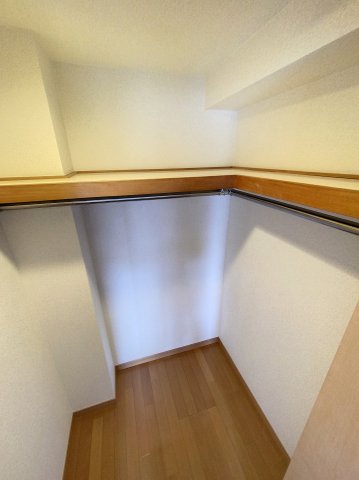 収納　タップリと収納できる「ウォークインクローゼット」