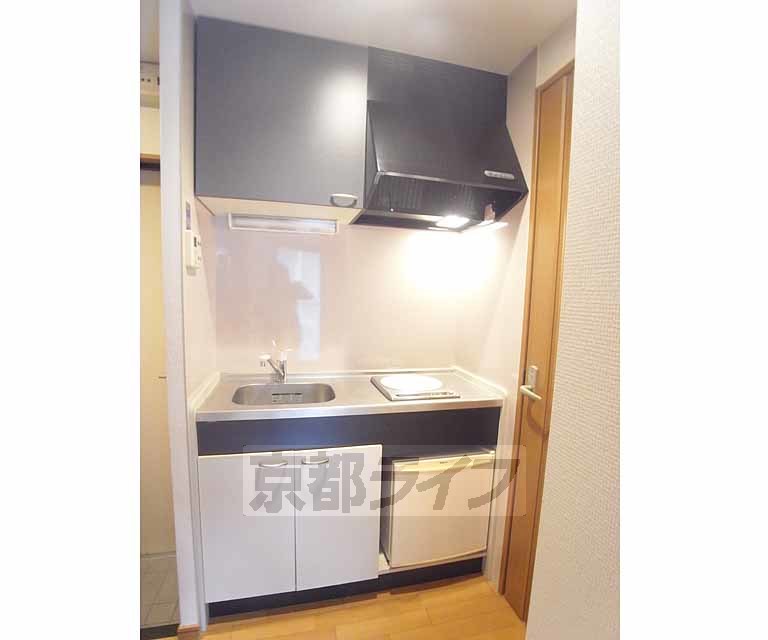 キッチン　コンパクトキッチンです。