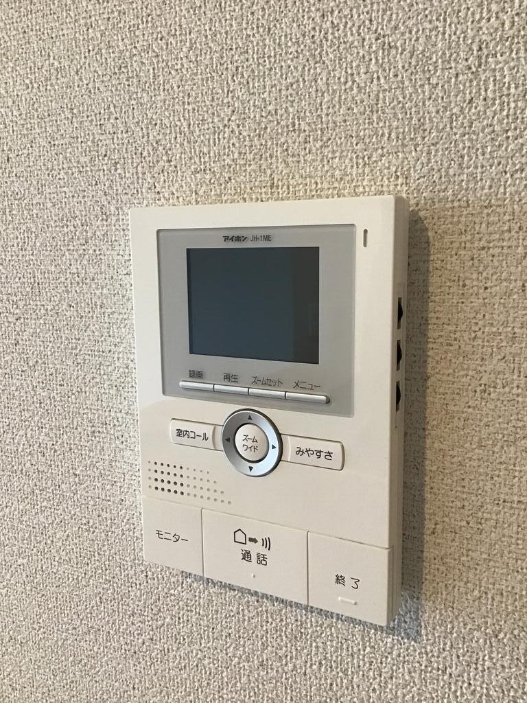 セキュリティ　モニター付きインターホン