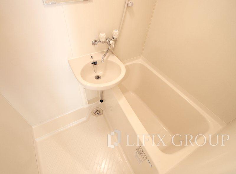 バス・シャワールーム　風呂