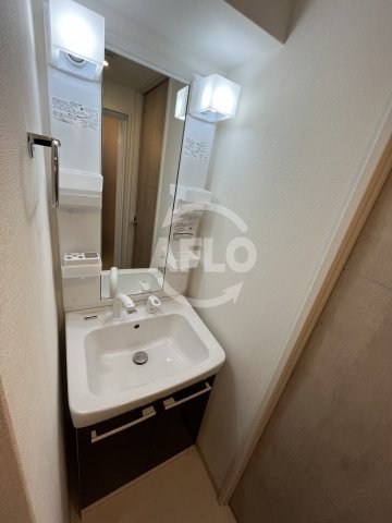 洗面設備　エグゼ大阪ドームII　洗面台