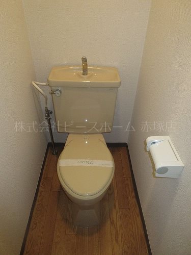 トイレ　別号室参考写真