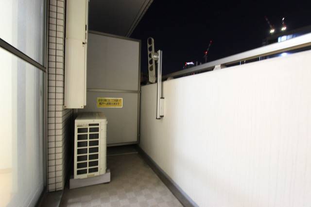 バルコニー　バルコニーも広めです