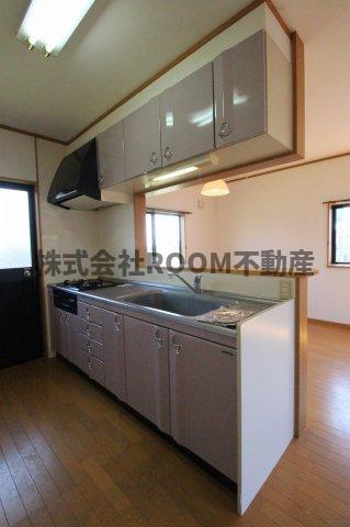 キッチン　キッチンでお料理をお楽しみください