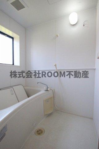 バス・シャワールーム　お風呂で日々の疲れを落としましょう