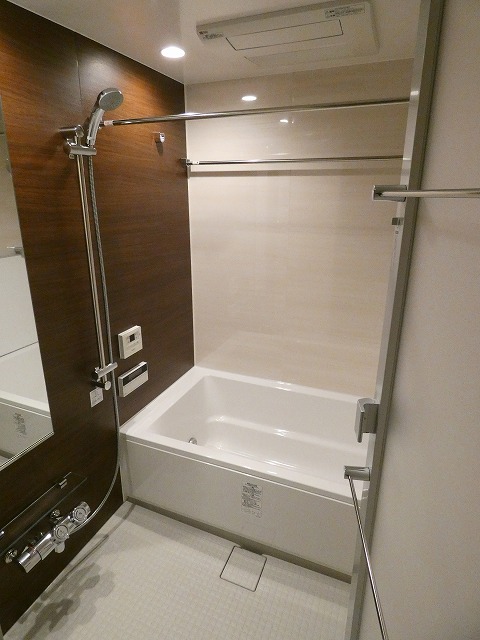 バス・シャワールーム　バスルーム※別部屋参考写真