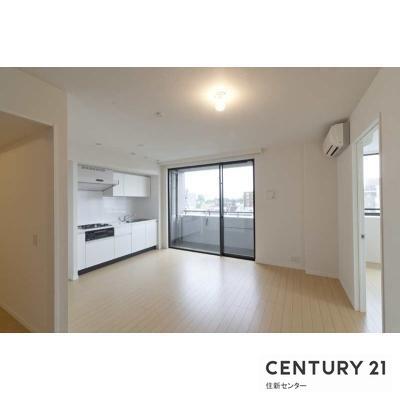 居室・リビング　別号室参考写真