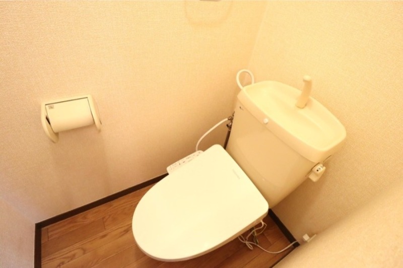 トイレ　図面と現状に相違がある場合には現状を優先