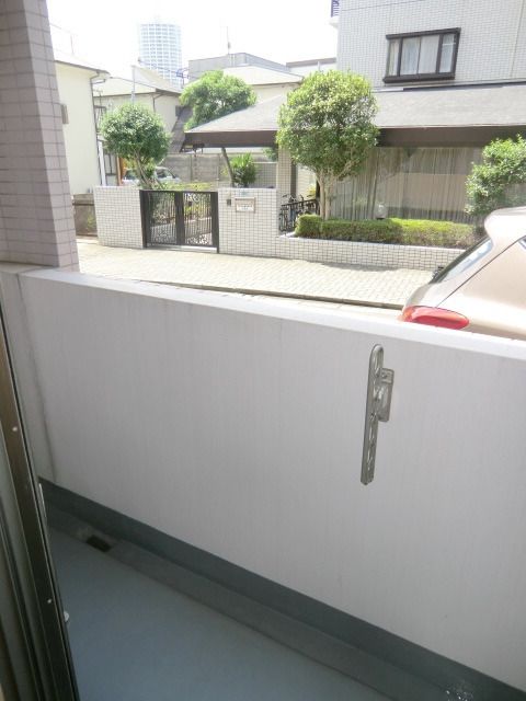 バルコニー　バルコニー