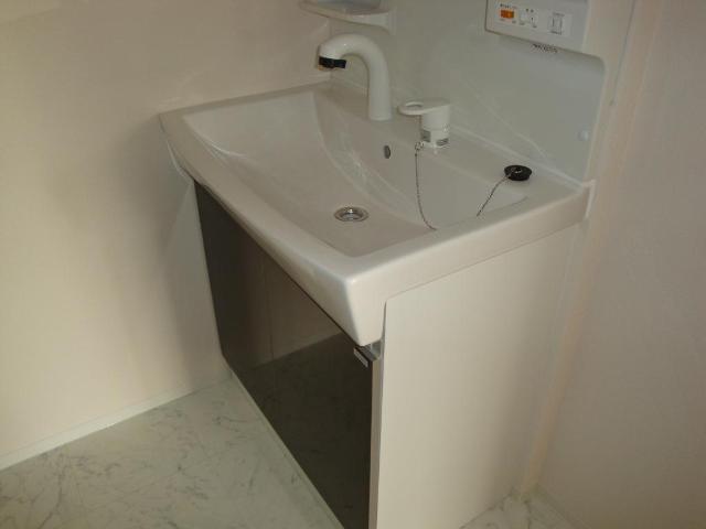 洗面設備　洗髪洗面化粧台