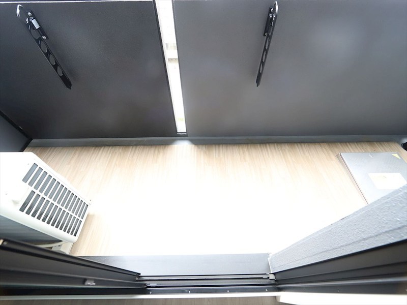 バルコニー　バルコニー付