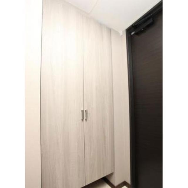 玄関　※写真は同タイプ住戸です。