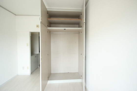 収納　他部屋の写真を使用しております。